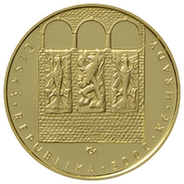 Hrad Bouzov - rubová strana